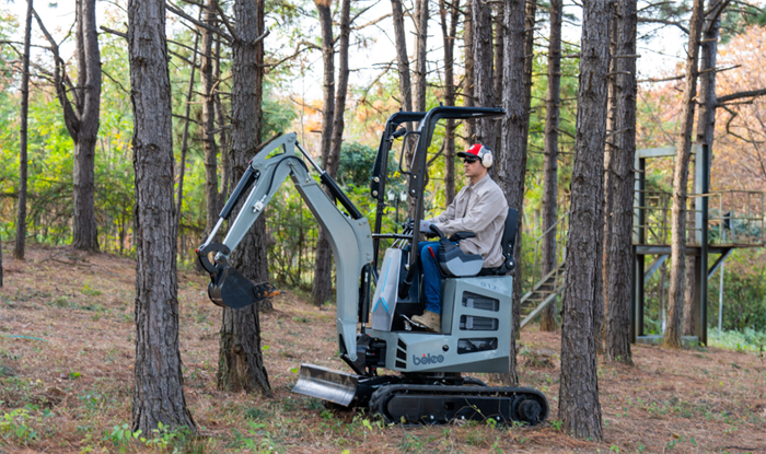 Ahoana no anomezan'i Mini Excavators sy ny kodiarana SNGKUTH sy ny kodiarana?