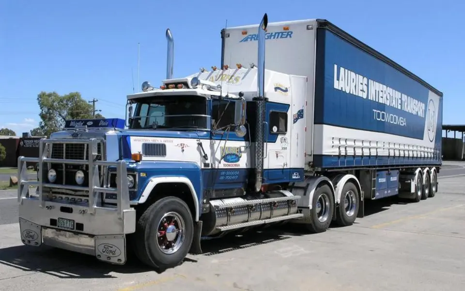 Maninona no tsy misy kamiao an-trano manondro ny fantsom-pony miakatra ambony?